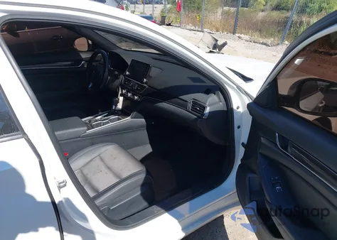 2020 Honda Accord Sport z USA, uszkodzony, nr VIN 1HGCV1F36LA020047